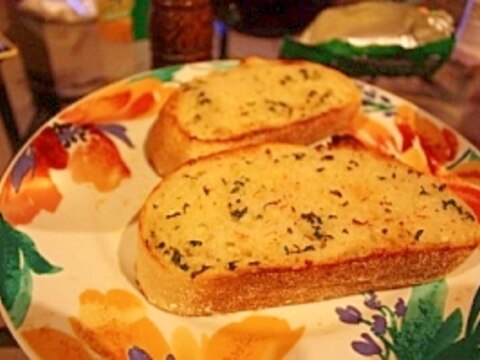 簡単&美味しい!ガーリックトースト